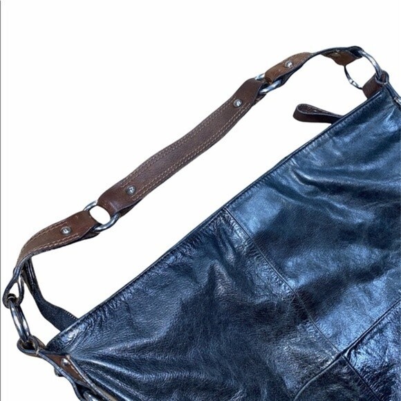 TANO large black leather boho bucket bag - Picture 3 of 6